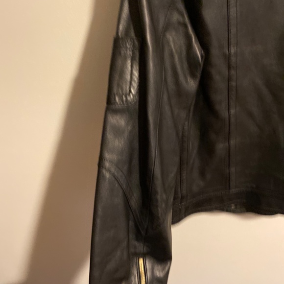 NWOT Authentic Dolce and Gabbana leather biker jacket with leopard lining - Picture 4 of 7